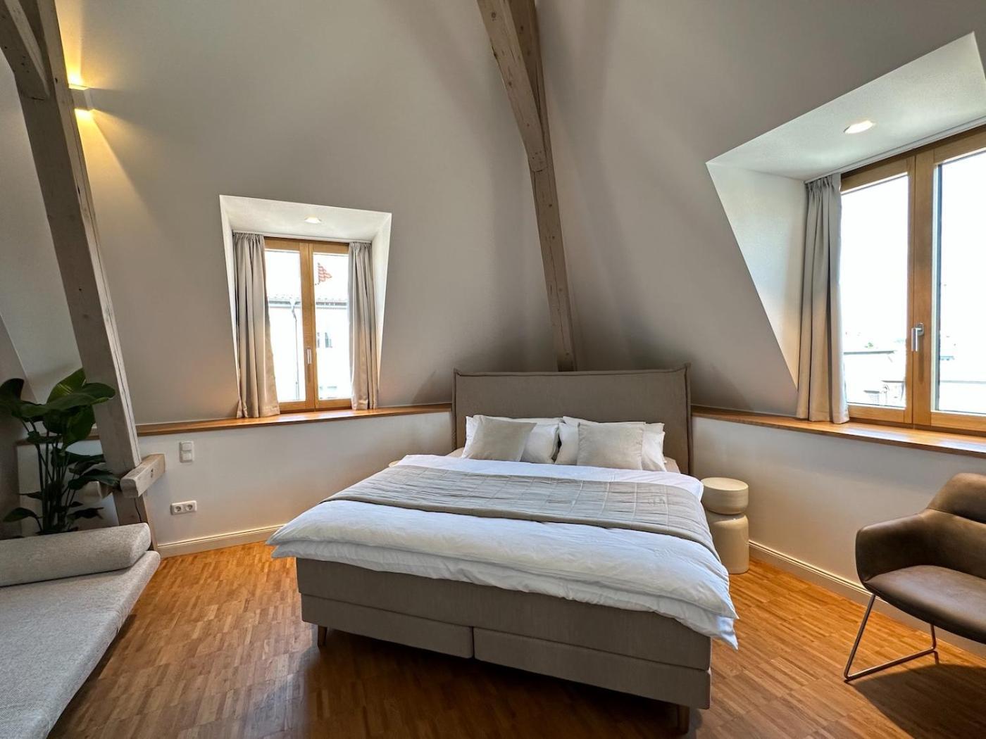 Апартаменти Truly - Viel Platz Fuer Business & Familie - Modern, Garage, Fahrstuhl Аугсбург Екстер'єр фото
