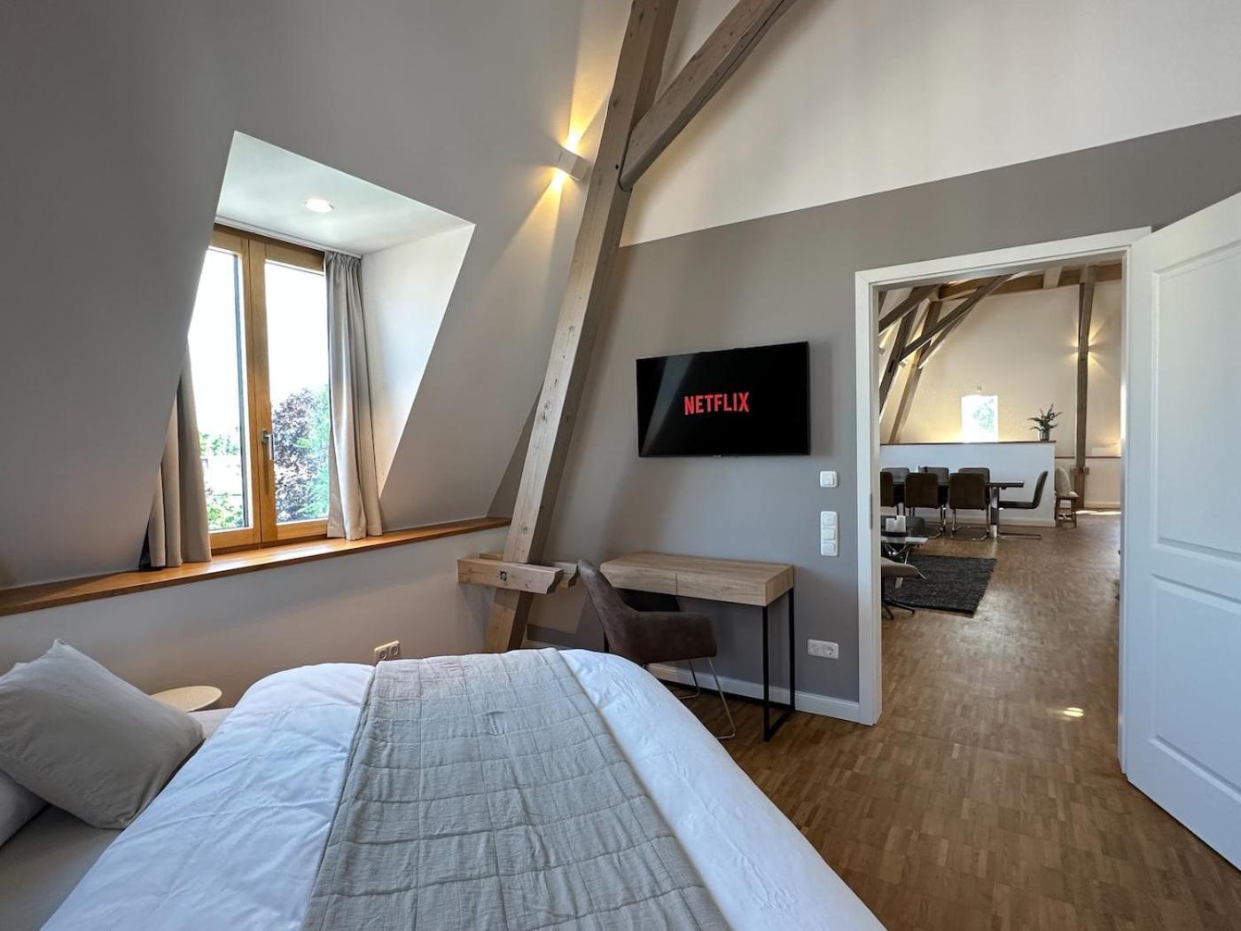 Апартаменти Truly - Viel Platz Fuer Business & Familie - Modern, Garage, Fahrstuhl Аугсбург Екстер'єр фото